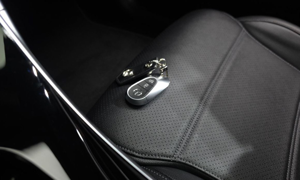 Mercedes-Benz C-Class C200 4MATIC Avantgarde, 2022