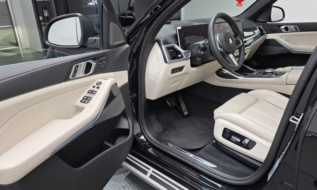 BMW X7 xDrive 40i M Sport 6STR, 2026