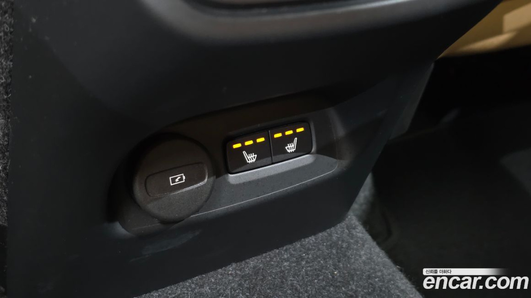 Volvo XC40 B4 Inscription, 2022