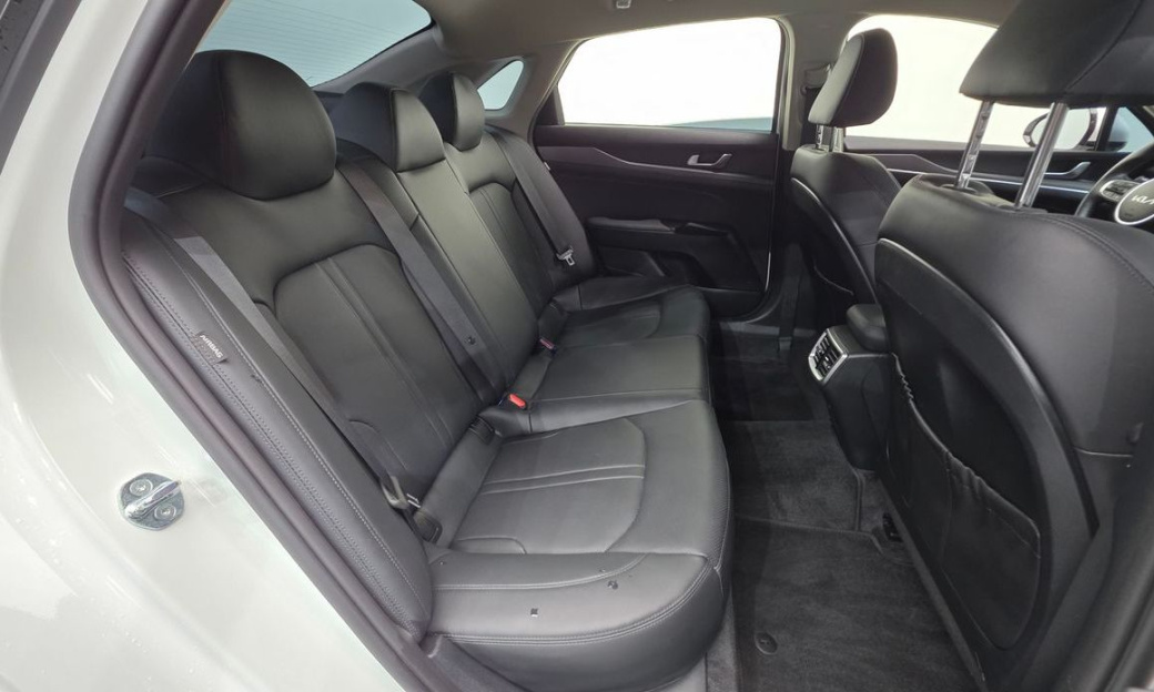 Kia K5 2.0, 2025