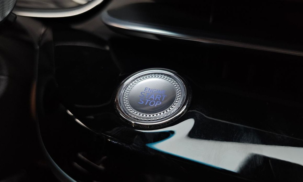 Genesis G80 Gasoline 2.5 Turbo 2WD, 2024