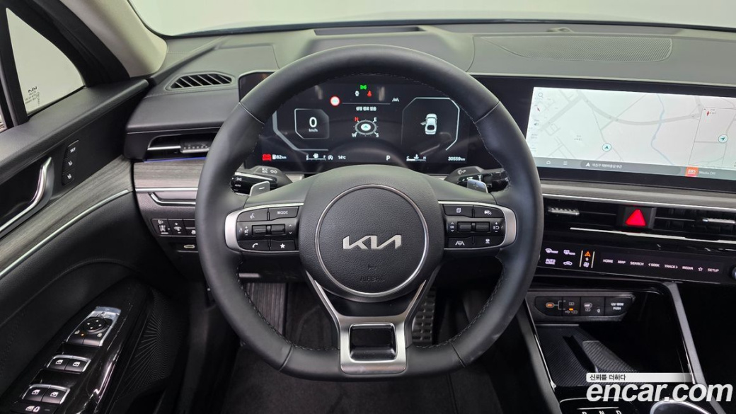 Kia K5 1.6 Turbo, 2024