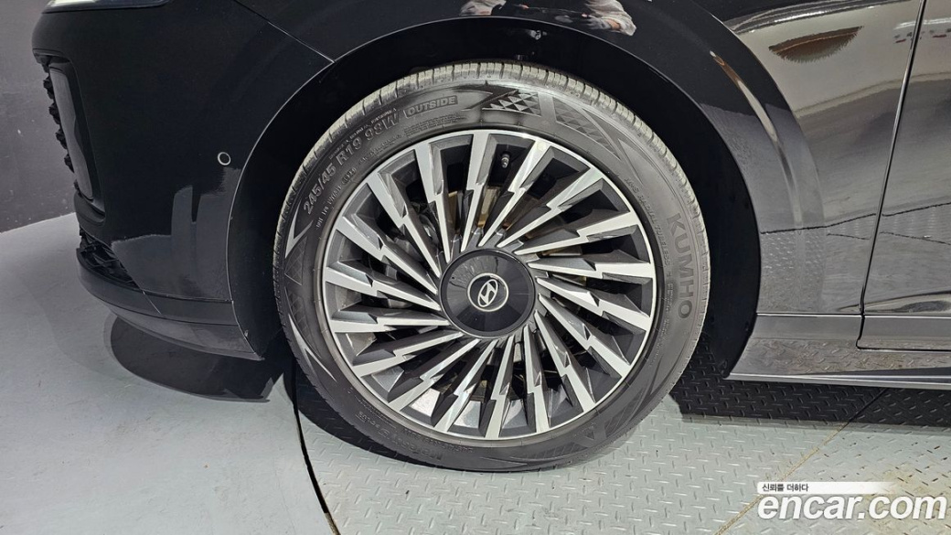 Hyundai Grandeur 2,5 Gasoline 2WD, 2025
