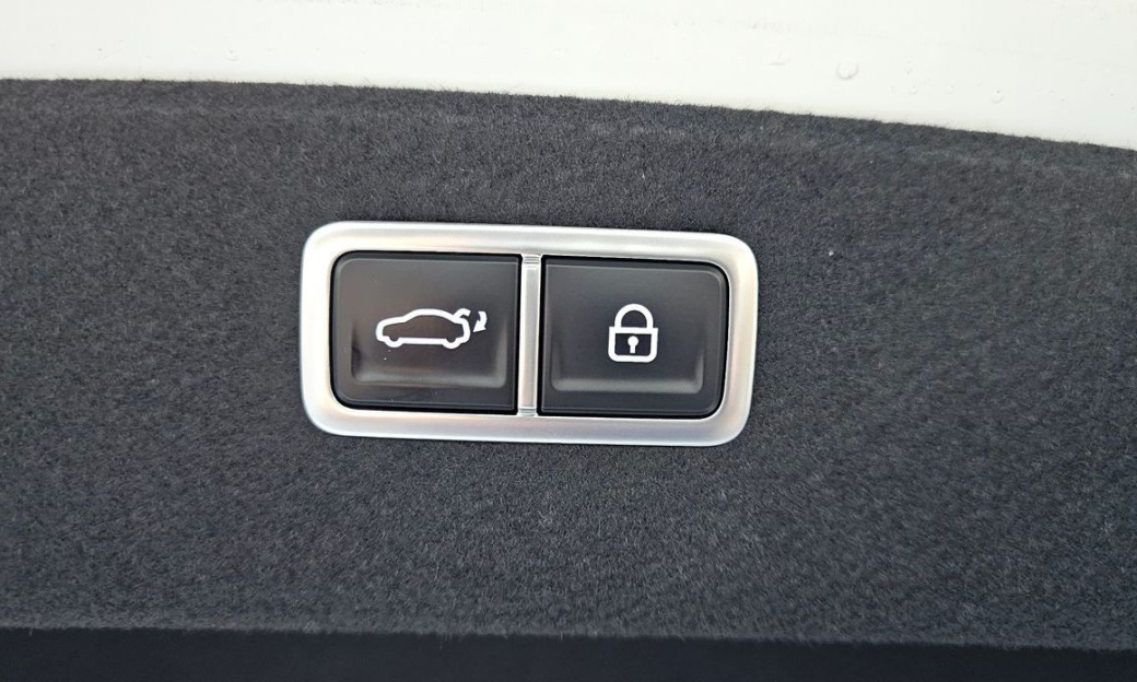 Genesis G80 Gasoline 2.5 Turbo AWD, 2025