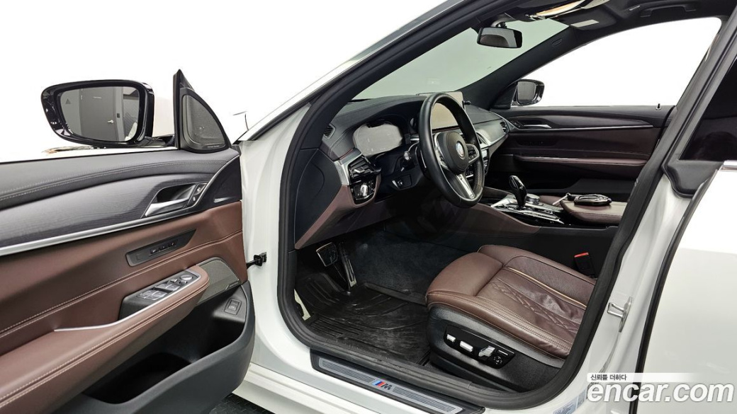 BMW Gran Turismo 620d xDrive M Sport, 2022