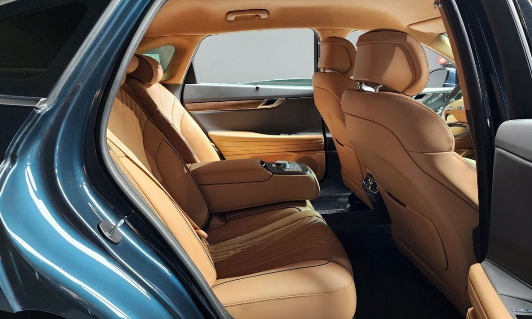 Genesis G80 Gasoline 2.5 Turbo 2WD, 2023