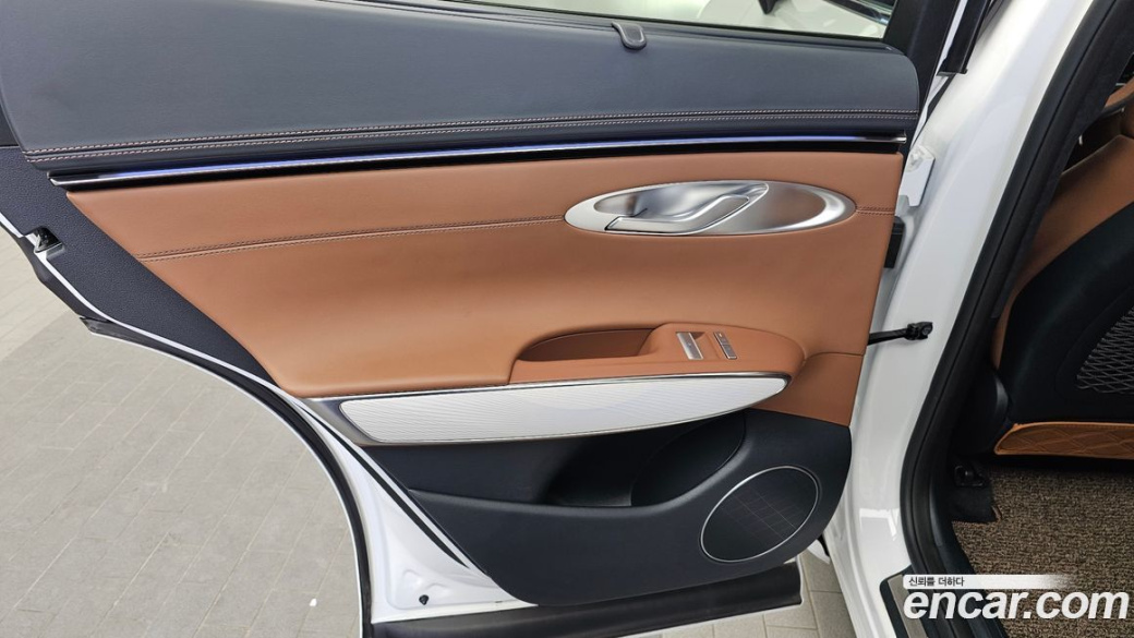 Genesis GV70 2.5T Gasoline 2WD, 2025