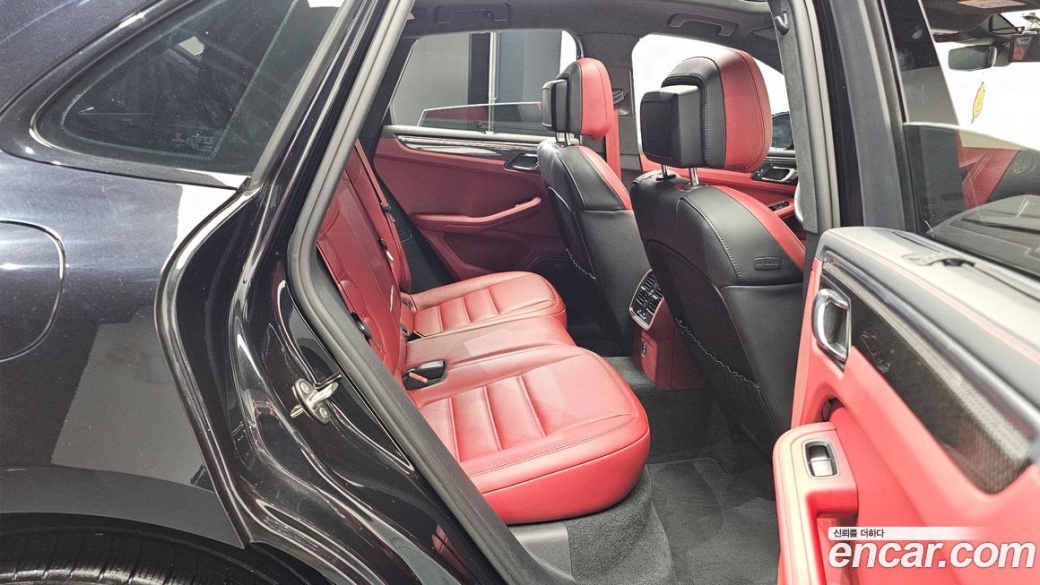 Porsche Macan 2.9 GTS, 2023