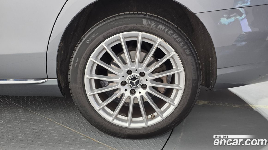 Mercedes-Benz E-Class E250 Exclusive, 2023
