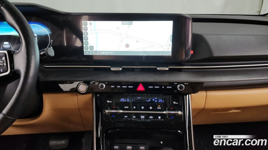 Kia Carnival 7-Seater Signature, 2023