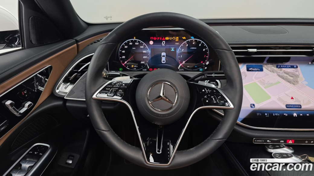 Mercedes-Benz E-Class E200 Avantgarde, 2024