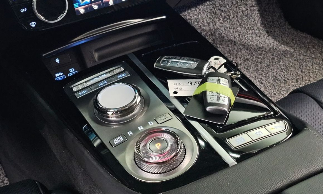 Genesis G80 Gasoline 2.5 Turbo AWD, 2023