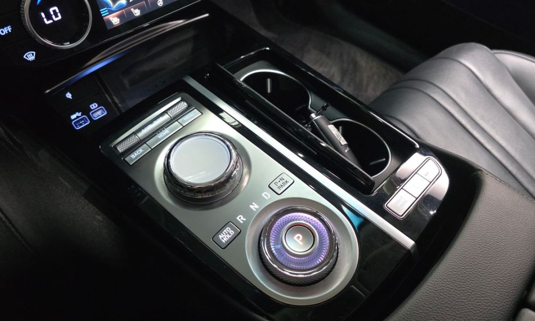 Genesis G80 Gasoline 2.5 Turbo AWD, 2023