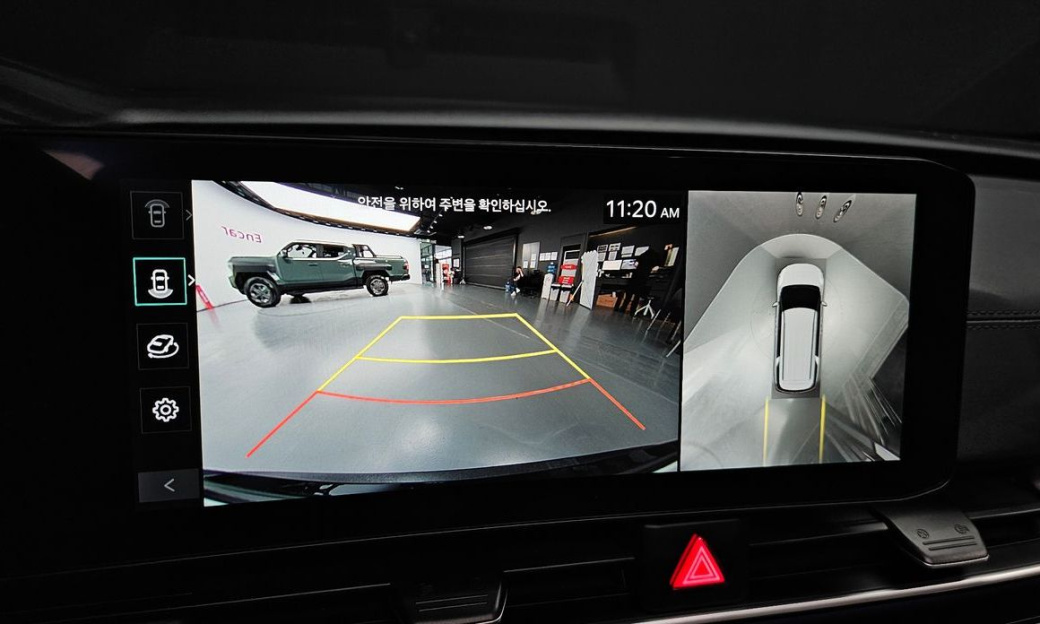 Kia Carnival 9-Seater Gravity, 2025