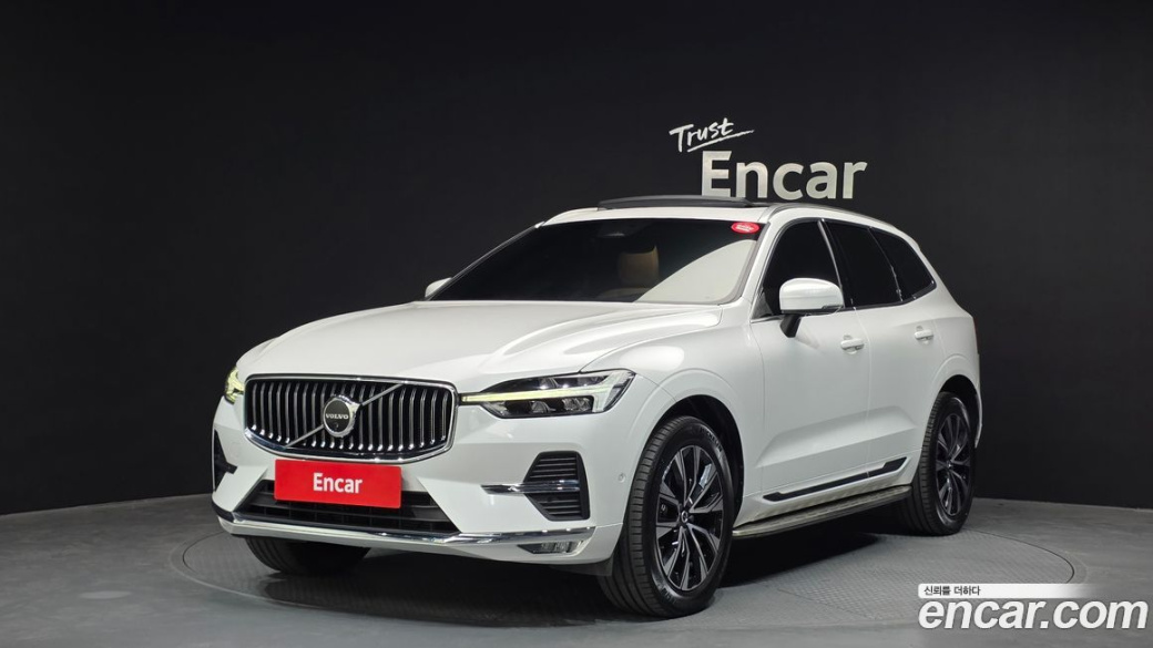 Volvo XC60 B5 Ultimate Bright, 2023