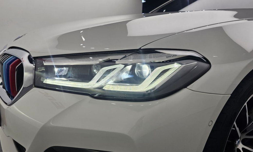 BMW 5-Series 520i M Sport, 2023