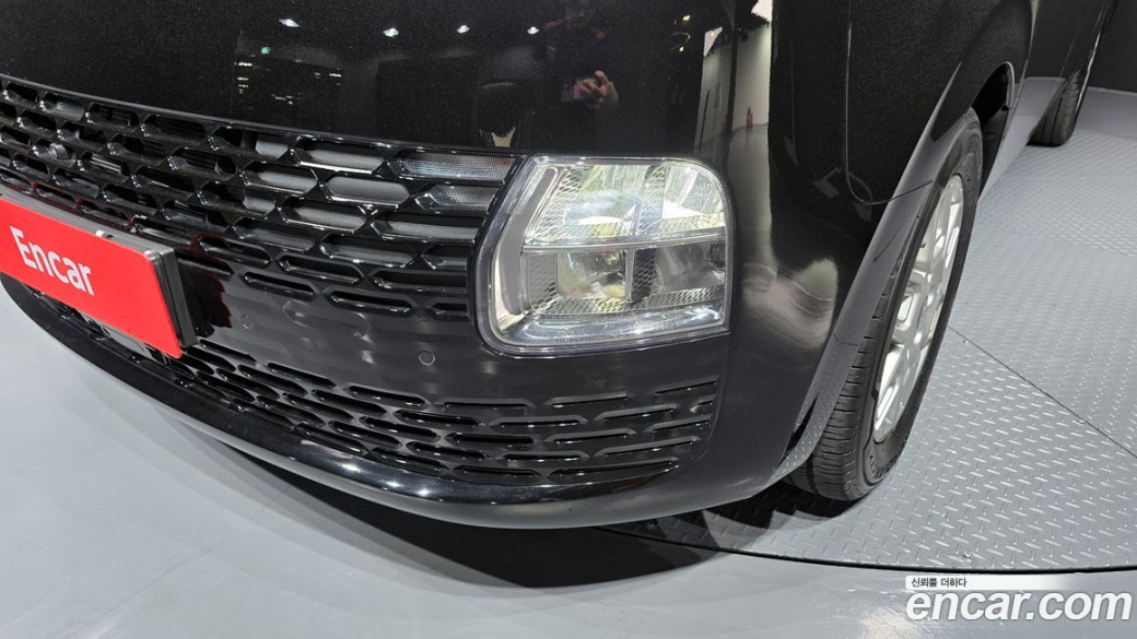 Hyundai Staria Cargo 5-Seater, 2025