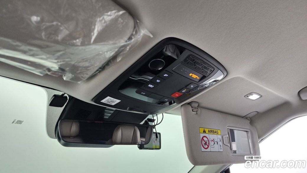 Kia Carnival 7-Seater Noblesse, 2024