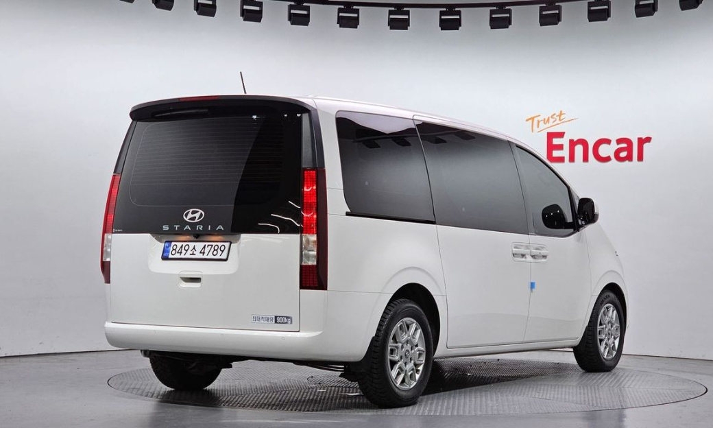 Hyundai Staria Cargo 3-Seater, 2025
