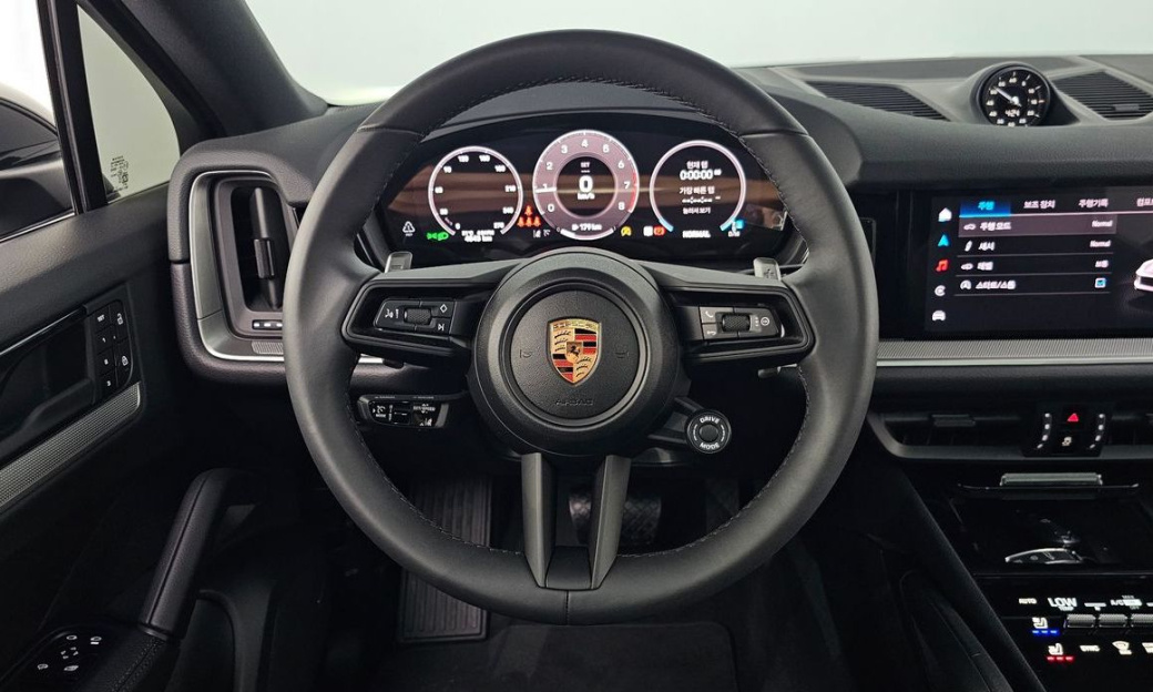 Porsche Cayenne 3.0 Coupe, 2025