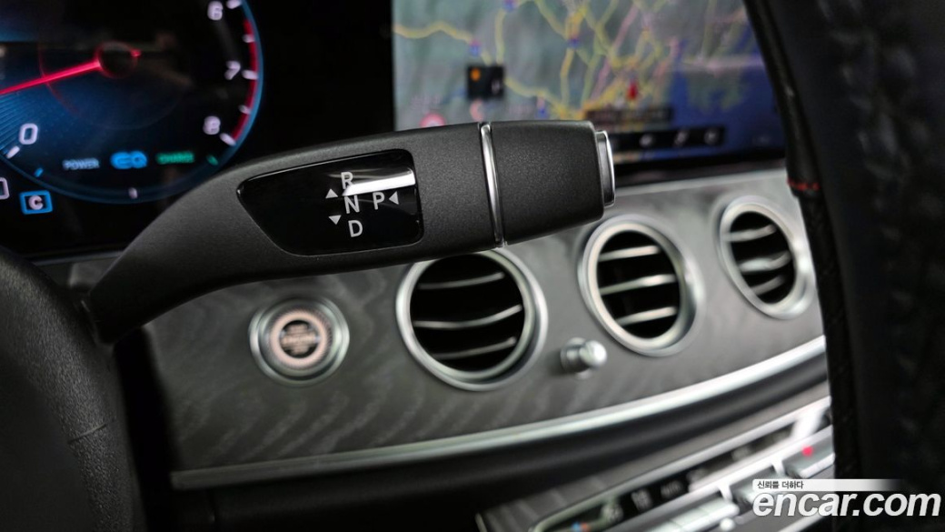 Mercedes-Benz E-Class E350 4MATIC Exclusive, 2023