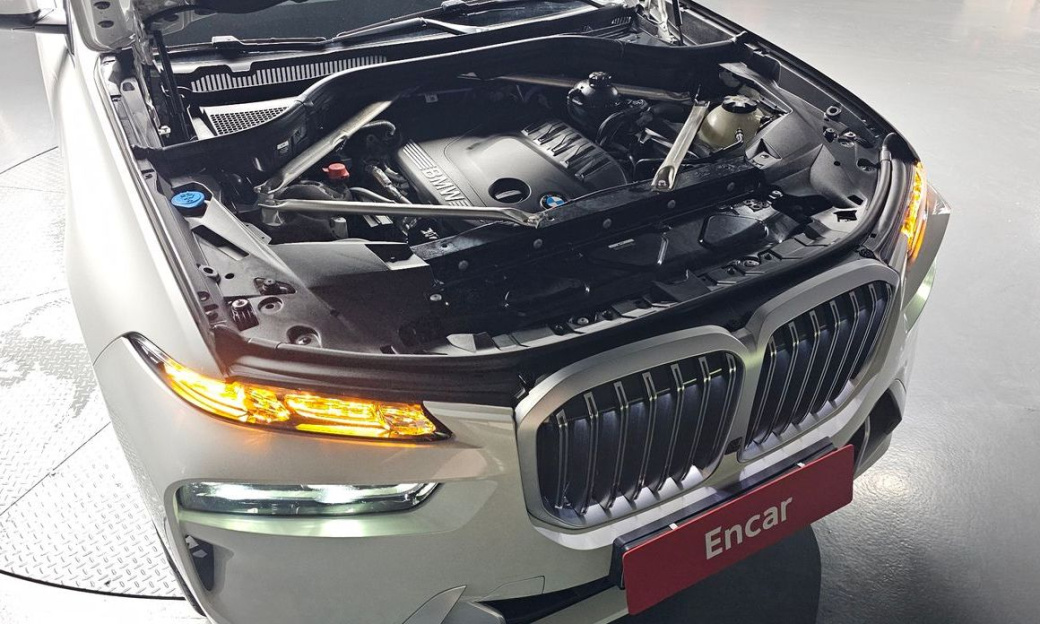 BMW X7 xDrive 40d Design Pure Excellence 7-Seater, 2026