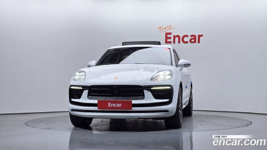 Porsche Macan 2.9 S, 2022