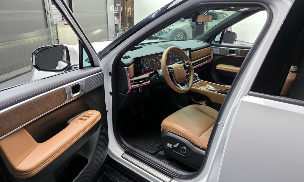 Hyundai Santafe Gasoline 2.5T 2WD, 2025