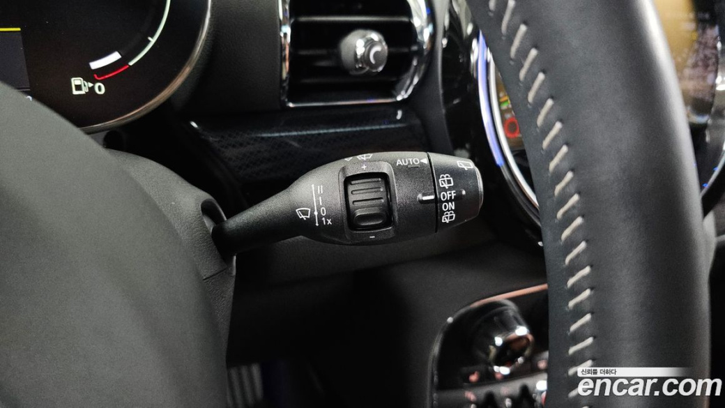 Mini Clubman Classic, 2024