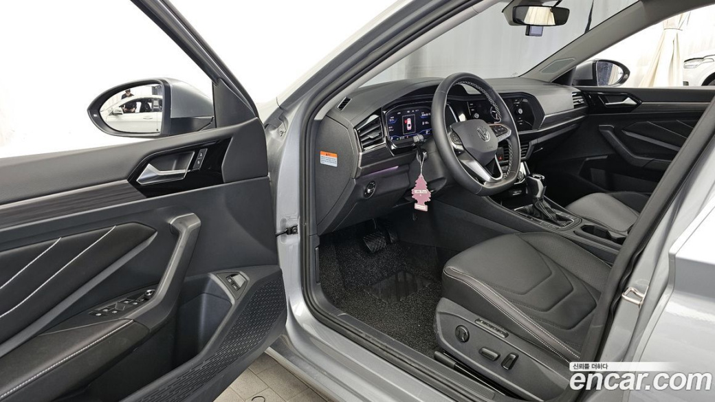 Volkswagen Jetta 1.5 TSI Prestige, 2023