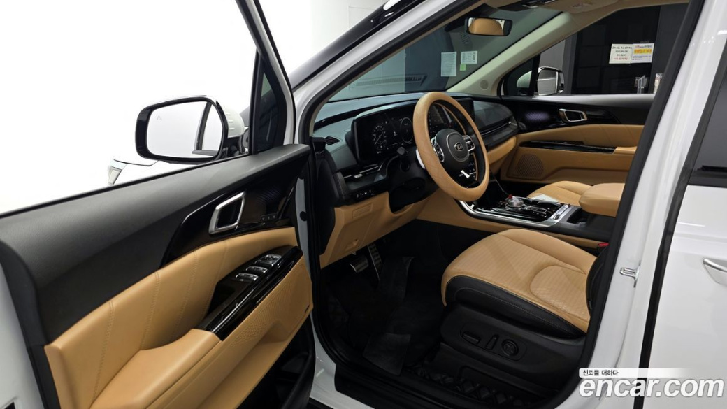 Kia Carnival 9-Seater Signature, 2021