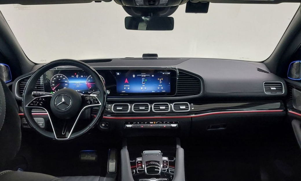 Mercedes-Benz GLS-Class Maybach GLS600 4MATIC, 2025
