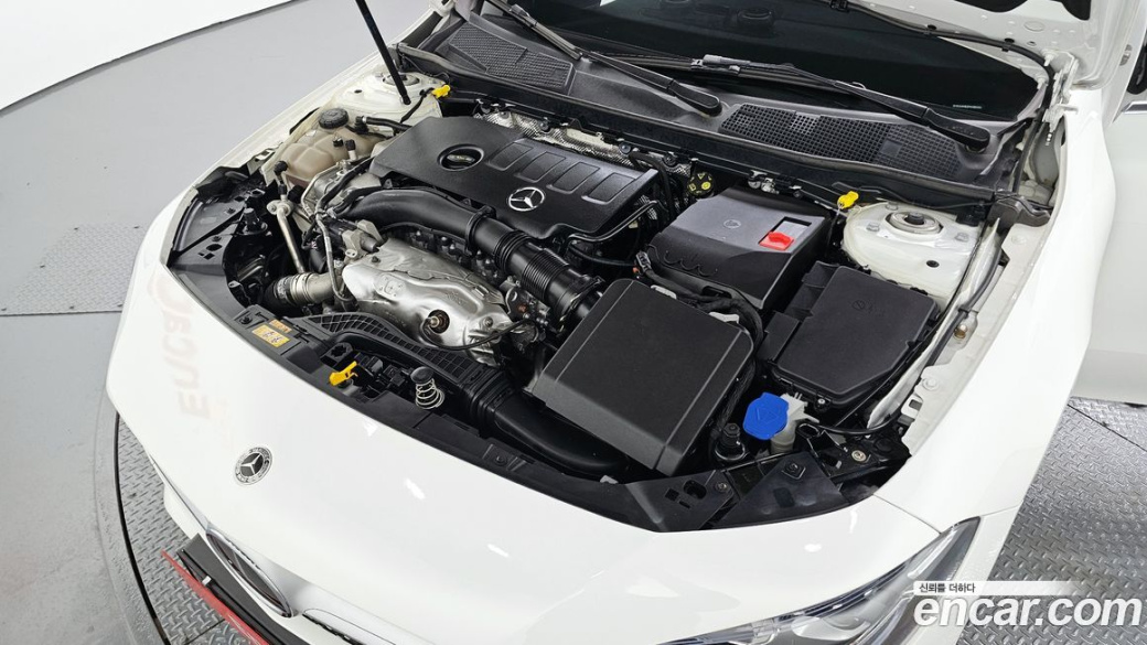 Mercedes-Benz CLA-Class CLA250 4MATIC, 2023