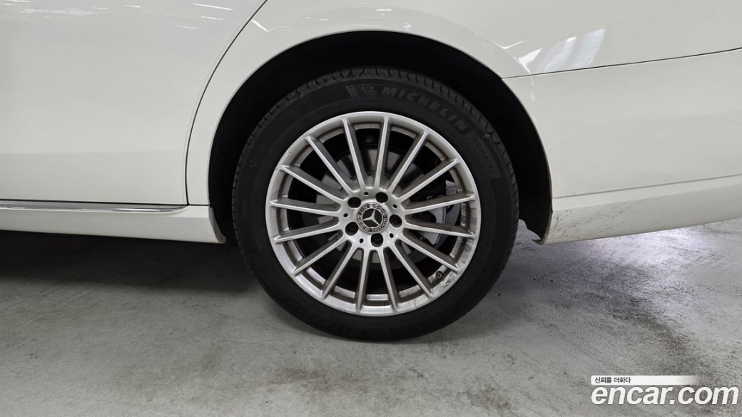 Mercedes-Benz E-Class E250 Exclusive, 2023