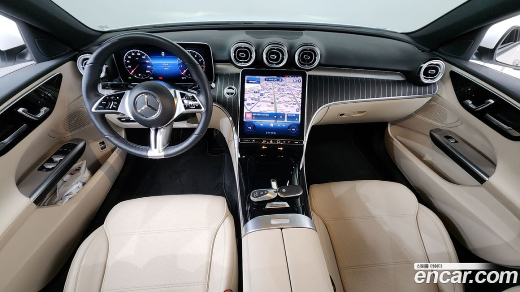 Mercedes-Benz C-Class C300 4MATIC Avantgarde, 2023