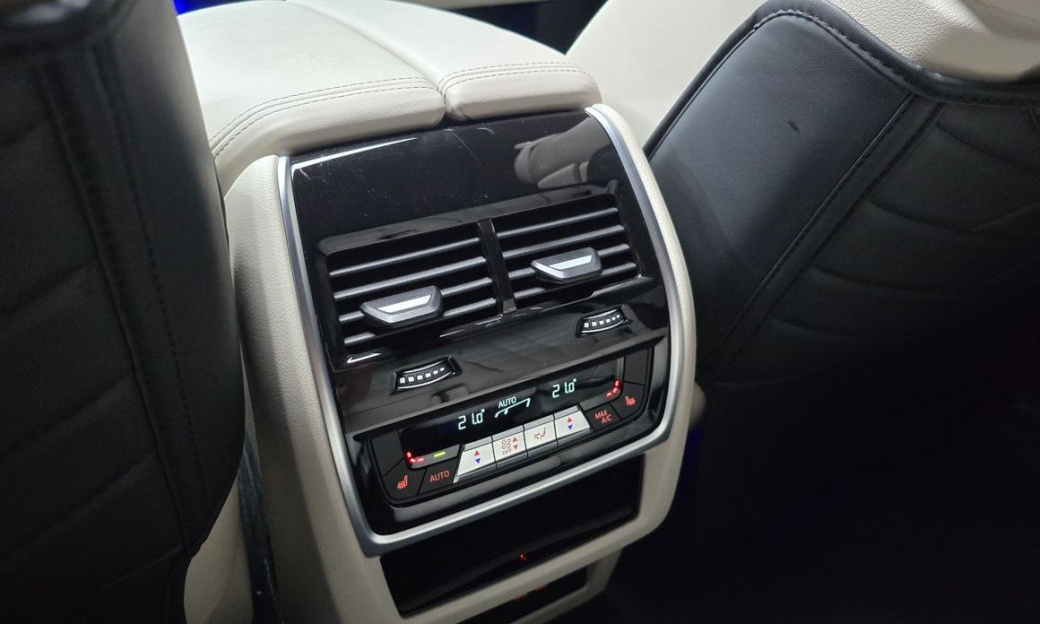 BMW X5 xDrive 40i M Sport, 2025