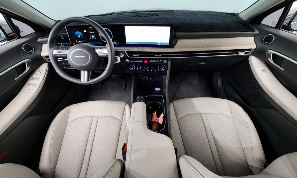 Hyundai Sonata 2.0, 2024