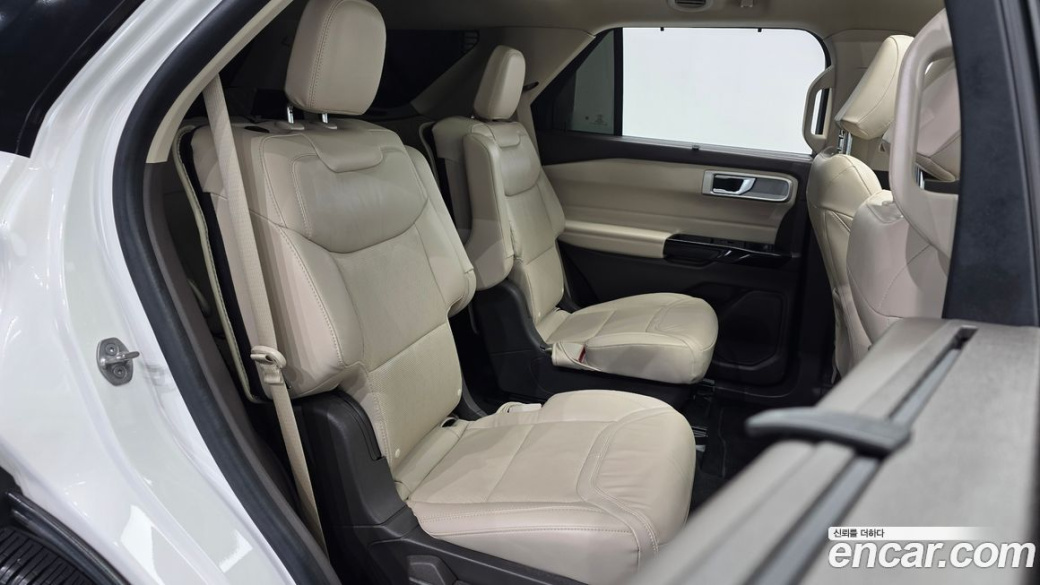 Ford Explorer 3.0 Platinum 4WD, 2022
