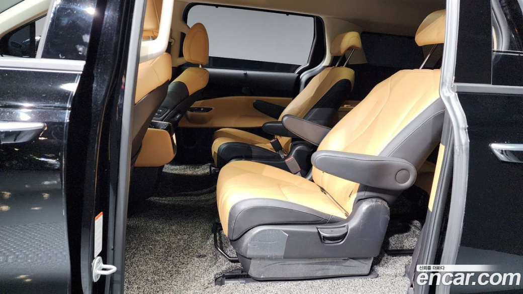 Kia Carnival 9-Seater Noblesse, 2022