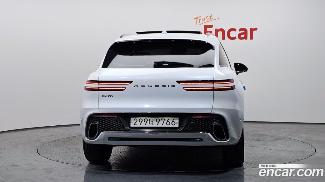 Genesis GV70 2.5T Gasoline 2WD, 2023