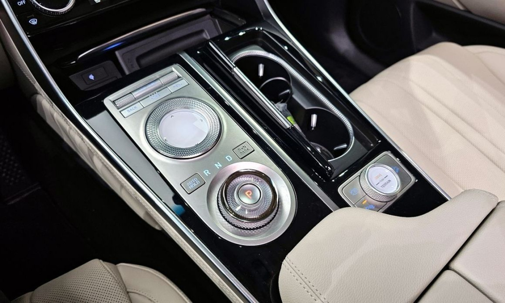Genesis GV80 2.5T Gasoline AWD, 2022