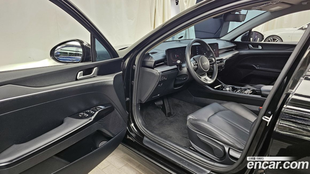 Kia K5 2.0, 2024
