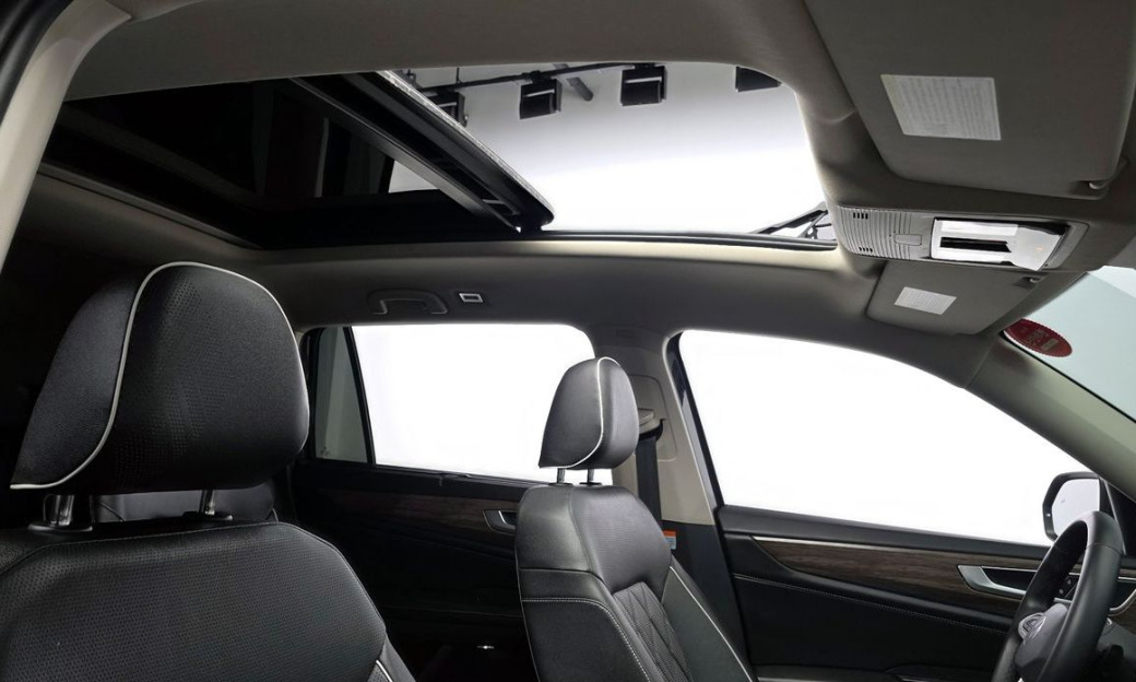 Volkswagen Atlas 2.0 TSI R-LINE 6-Seater, 2025