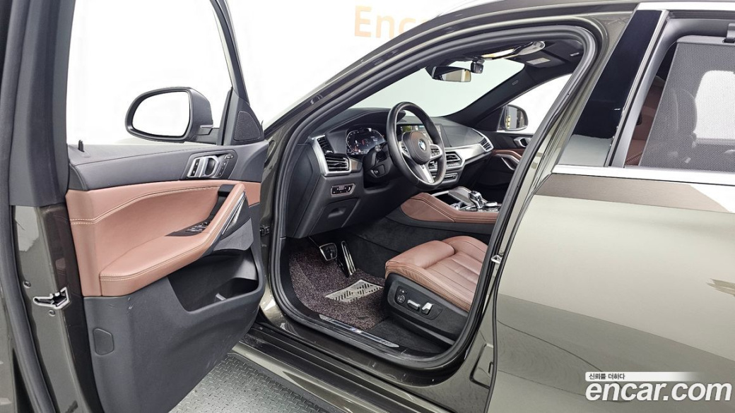 BMW X6 xDrive40i M Sport, 2022