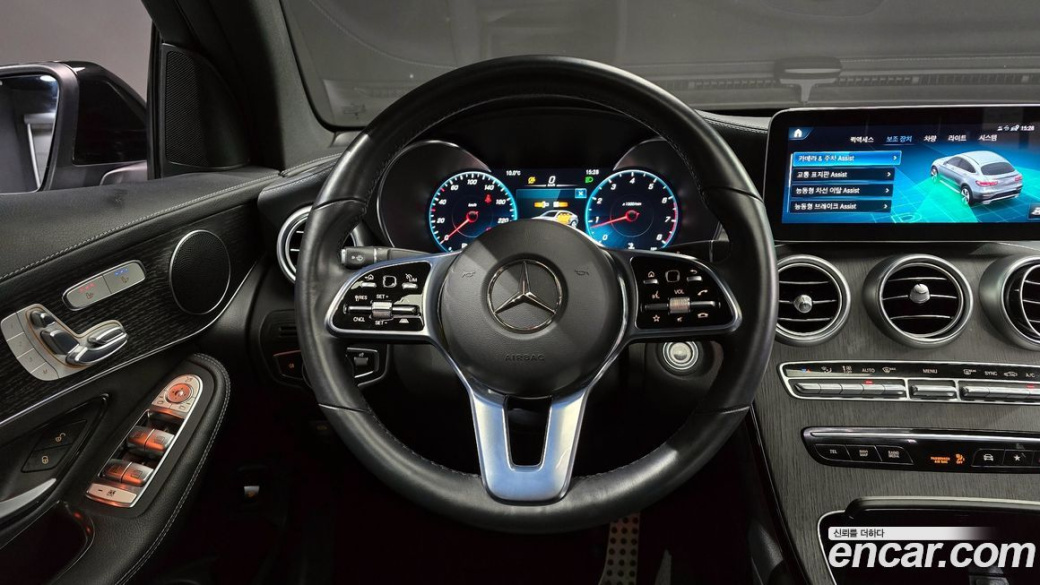 Mercedes-Benz GLC-Class GCL300 4MATIC Coupe, 2023