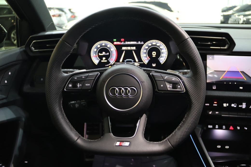 Audi A3 40 TFSI Premium, 2025