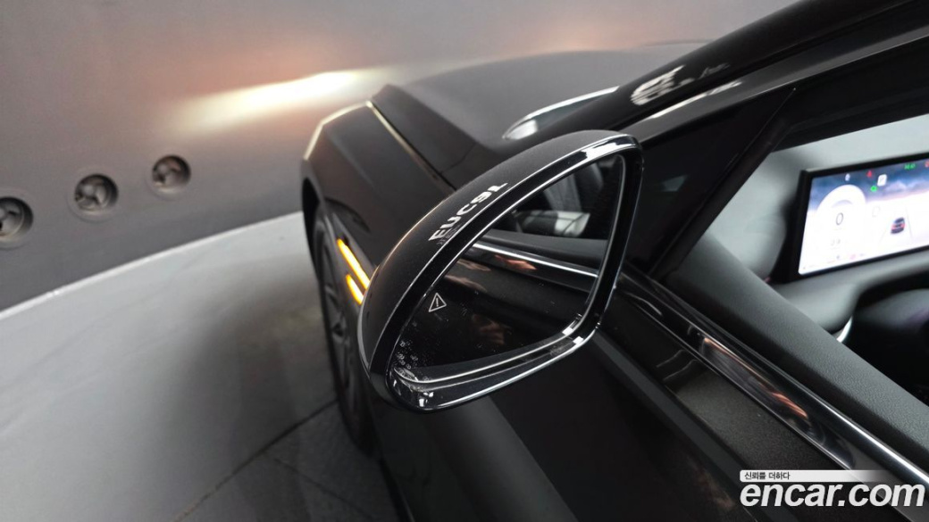 Genesis G80 Gasoline 2.5 Turbo AWD, 2025