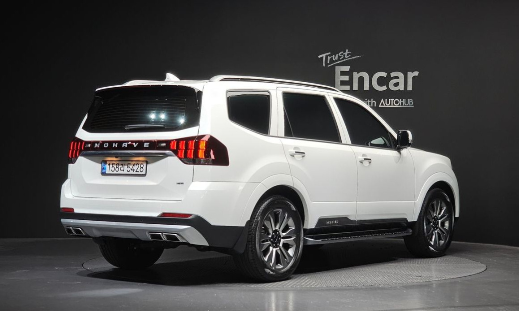 Kia Mohave Diesel 3.0 4WD 7-Seater, 2024