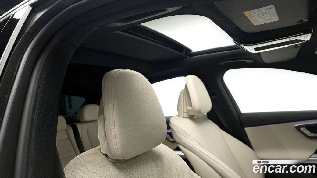 Mercedes-Benz E-Class E200 AMG Line, 2026
