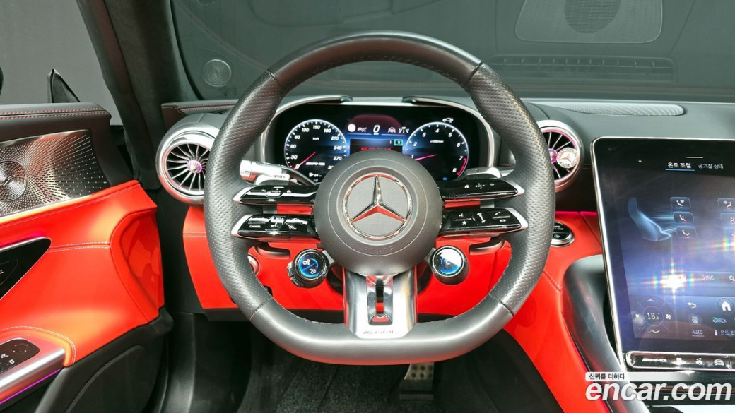 Mercedes-Benz SL-Class AMG SL43, 2025